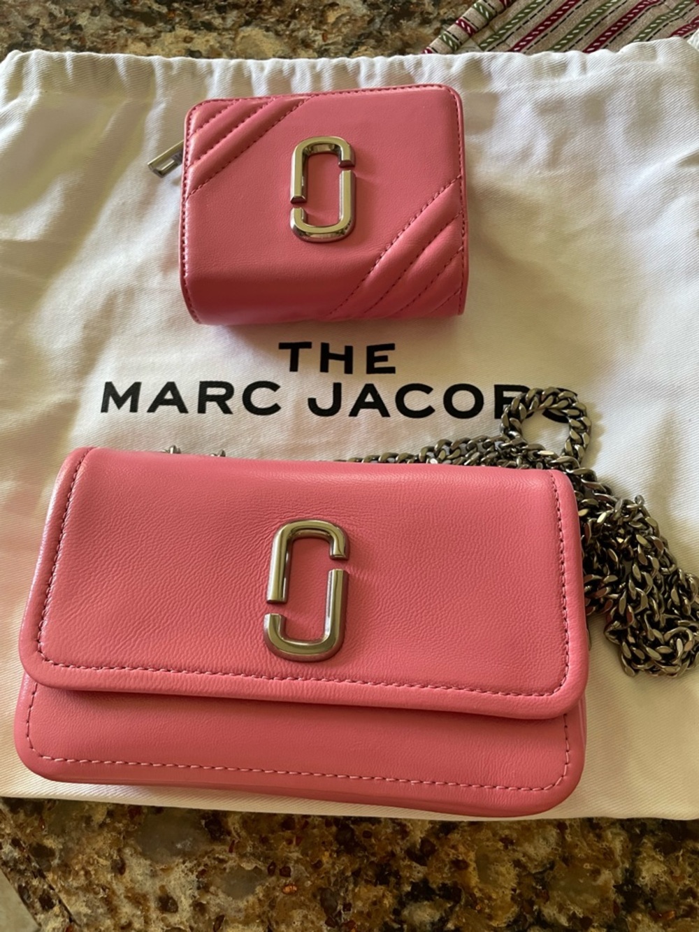 Marc Jacobs Pink Leather Compact Crossbody with matching wallet new